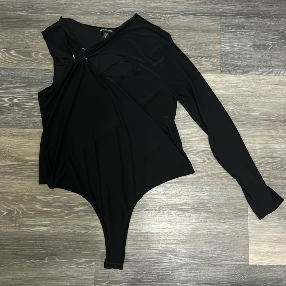 PrettyLittleThing Black One Shoulder Bodysuit - Size 16 - Picture 2 of 6